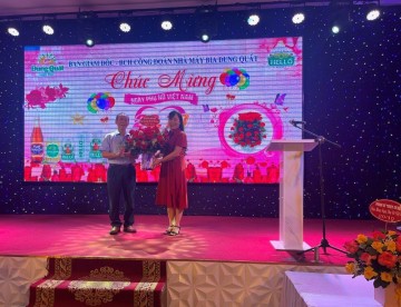 Gặp mặt nhân kỷ niệm 93 năm ngày thành lập Hội Liên hiệp phụ nữ Việt Nam của nữ công nhân lao động Nhà máy Bia Dung Quất