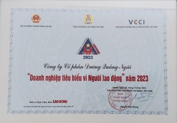 QNS vinh dự được xướng tên trong Lễ vinh danh Doanh nghiệp tiêu biểu vì người lao động năm 2022 và 2023
